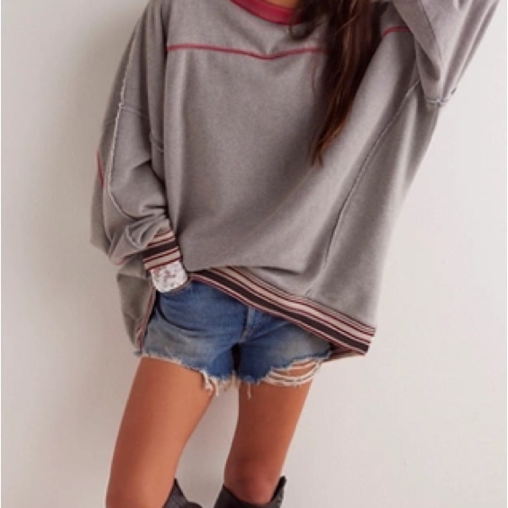NWT FREE PEOPLE Varsity sweatshirt oversized XS